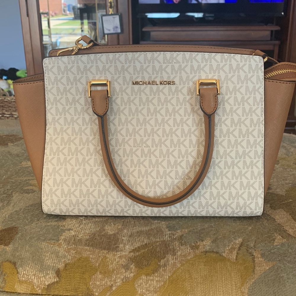 Michael Kors Selma Satchel Crossbody Bag